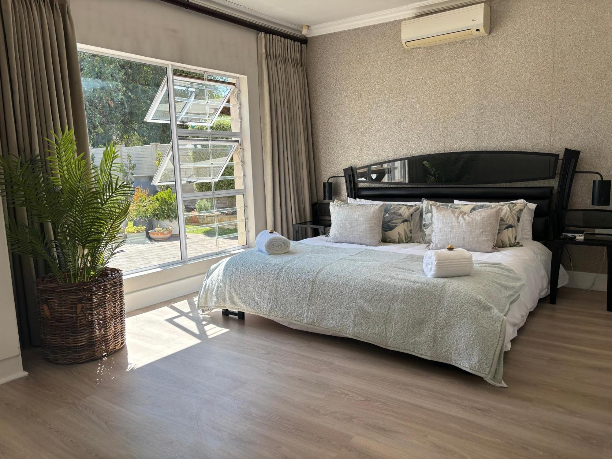 Parkhill Luxury Accommodation Bloemfontein Exterior photo