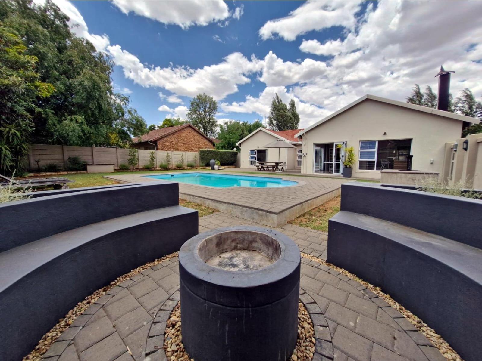 Parkhill Luxury Accommodation Bloemfontein Exterior photo