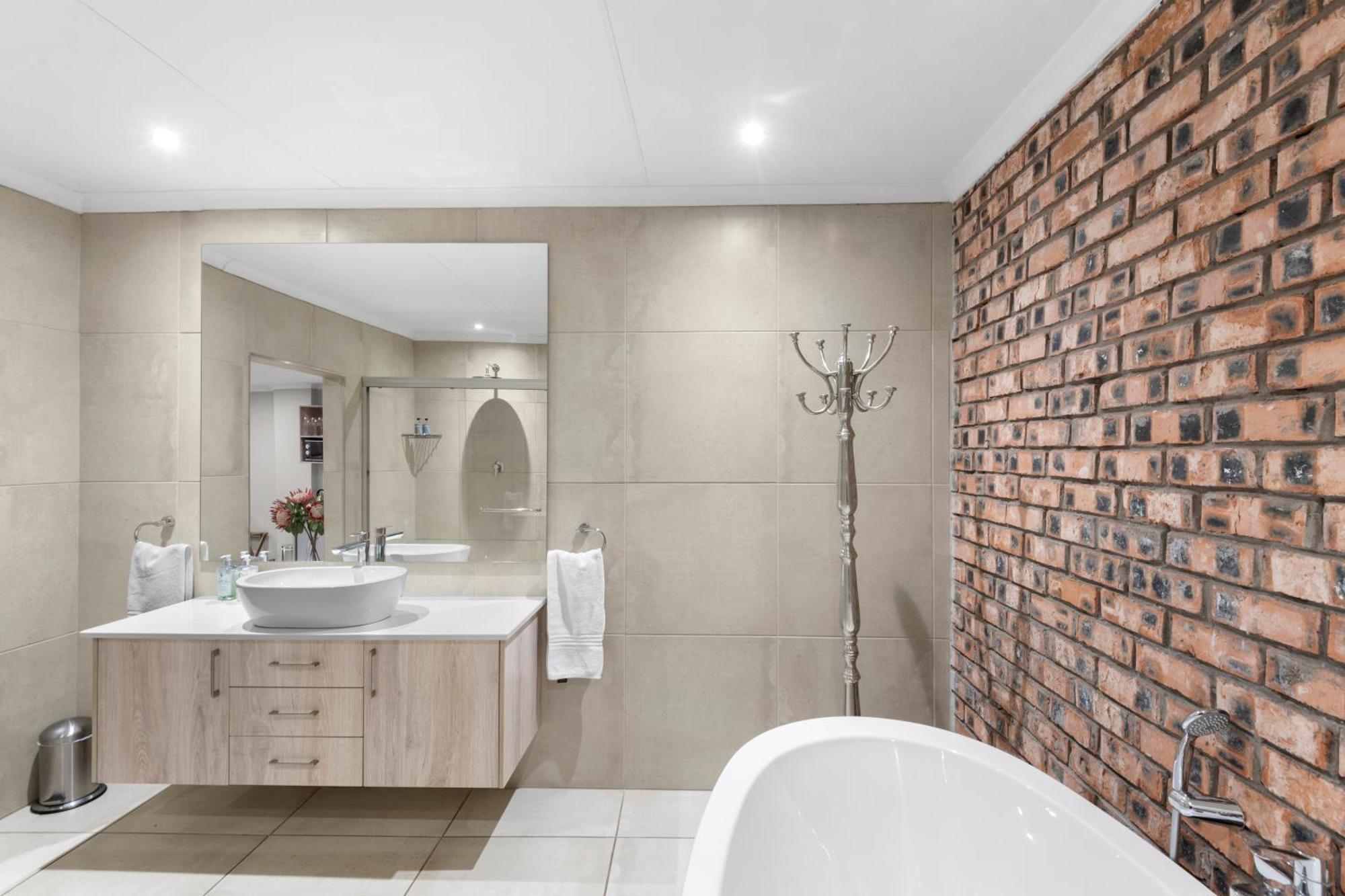 Parkhill Luxury Accommodation Bloemfontein Exterior photo