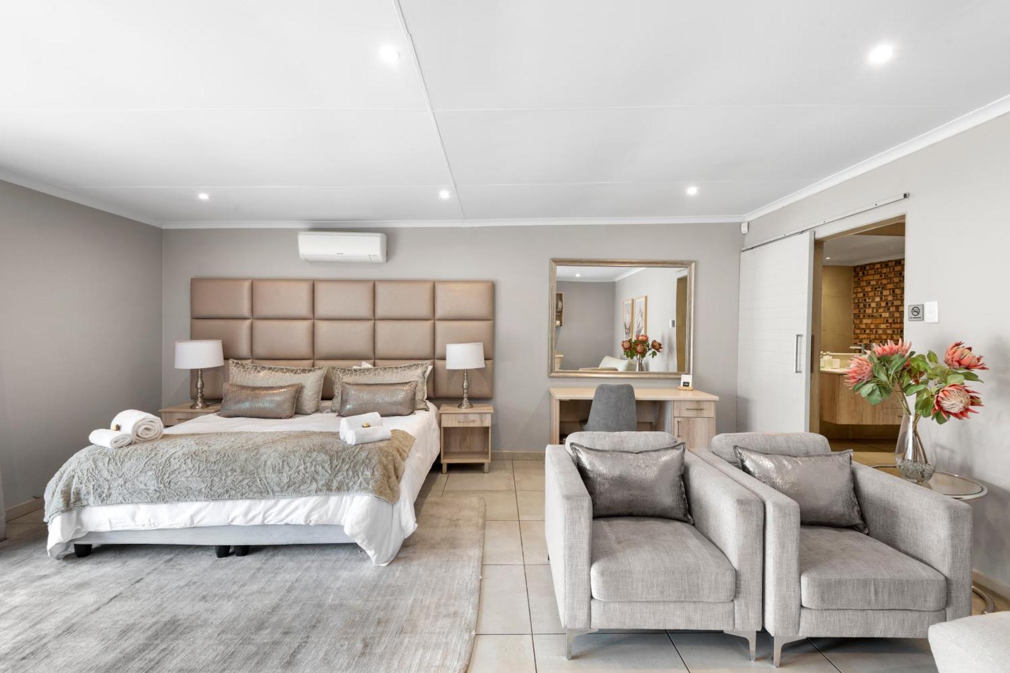 Parkhill Luxury Accommodation Bloemfontein Exterior photo