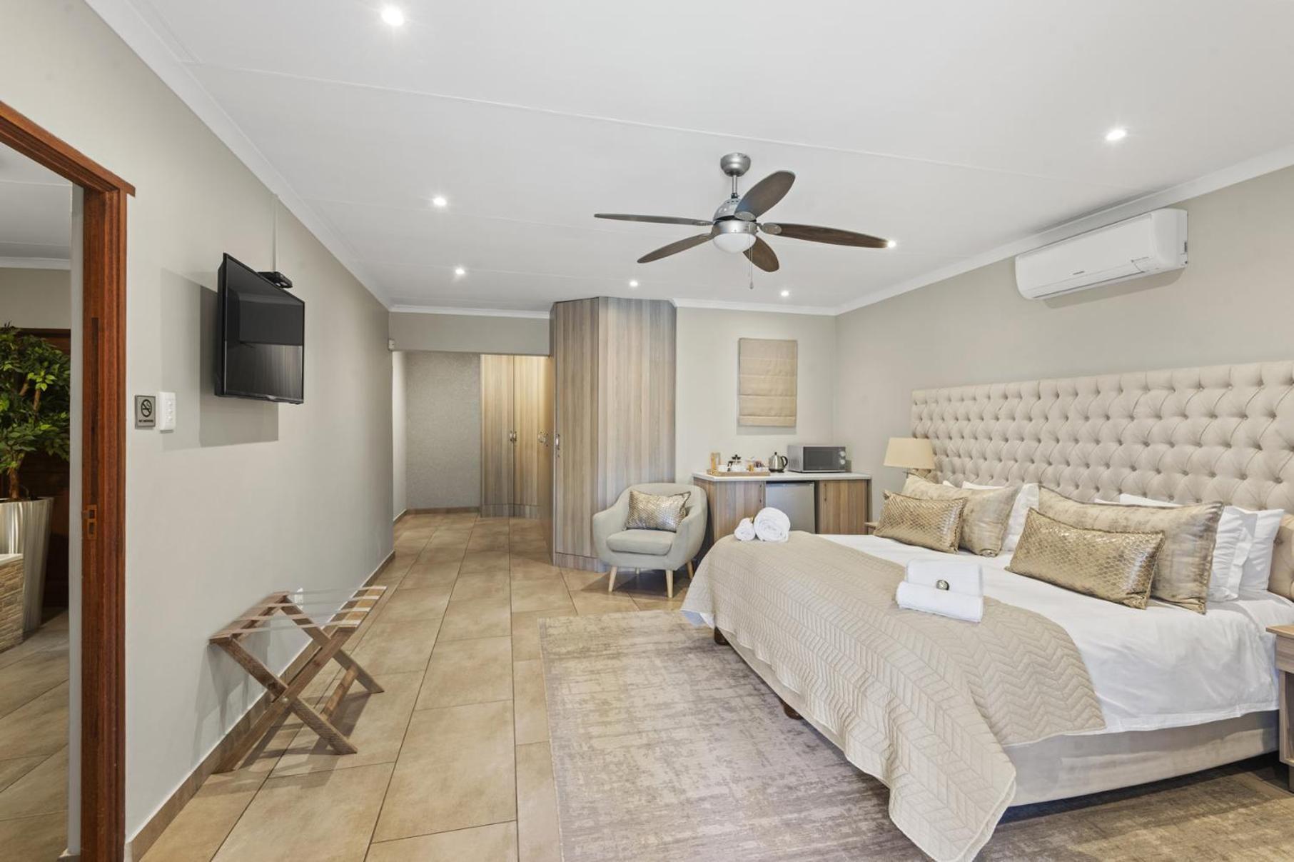 Parkhill Luxury Accommodation Bloemfontein Exterior photo
